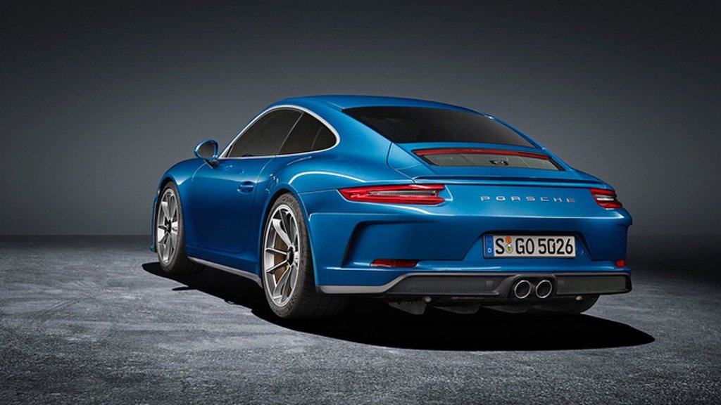 Porsche predstavilo špeciálnu verziu 911 GT3 Touring Package