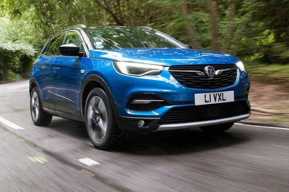 Vauxhall uvedie nový crossover Grandland X Sport