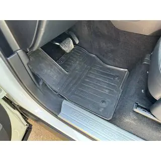 Gumové rohože do interiéru (4 ks, Stingray Premium)