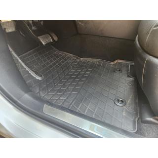 Gumové rohože do interiéru (4 ks, Stingray Premium)
