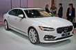 Prehľad modernizovaného sedanu Volvo S90 fotografia 4