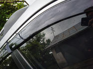 Kia Sportage 2004–2010 Okenné deflektory s chrómovou lištou (4 ks, Niken) fotografia 6