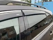 Chevrolet Captiva 2006–2019 Okenné deflektory s chrómovou lištou (4 ks, Niken) fotografia 3