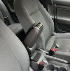 Volkswagen Golf 5 2003–2009 Lakťová opierka (s držiakom na kľúče) fotografia 7