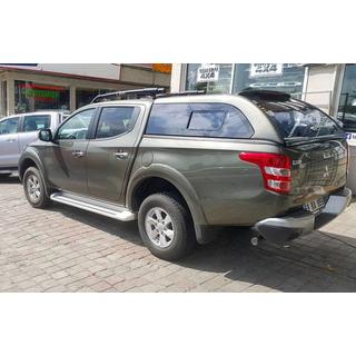 Hardtop (posuvné okná) Mitsubishi L200 2015–2024 fotografia 2