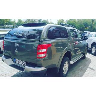 Hardtop (posuvné okná) Mitsubishi L200 2015–2024 fotografia 4