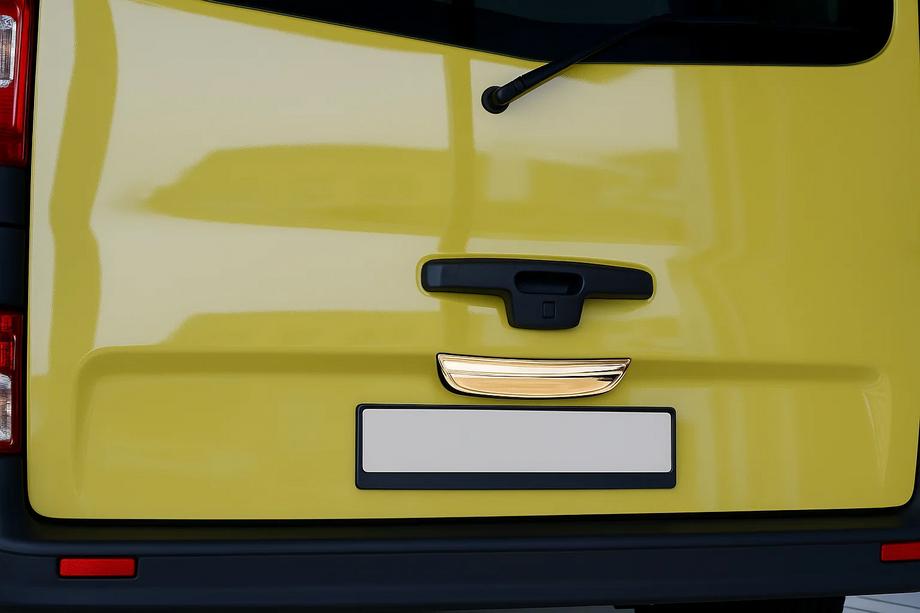 Renault Trafic 2001–2015 Chrómová lišta nad ŠPZ (1-dverová, spodná, nerez) Image