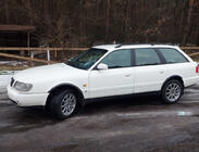 Audi A6 C4 1994–1997 Nástavce lemov blatníkov (4 ks, čierne) fotografia 1