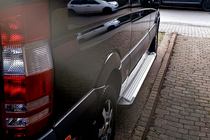 Mercedes Sprinter W906 2006–2018 Bočné nášľapy Allmond Grey (2 ks, hliník) Dlhý/Extra dlhý fotografia 2