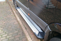 Mercedes Sprinter W906 2006–2018 Bočné nášľapy Allmond Grey (2 ks, hliník) Dlhý/Extra dlhý fotografia 6