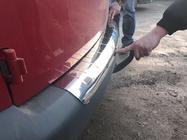 Volkswagen Caddy 2004–2010 Nerezová lišta na zadný nárazník s veľkým ohybom (Elite, nerezová oceľ) fotografia 4