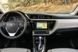 Recenzia populárneho sedanu Toyota Corolla fotografia 5