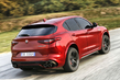 Prehľad crossoveru Alfa Romeo Stelvio fotografia 3