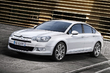 Recenzia sedanu Citroen C5 fotografia 2