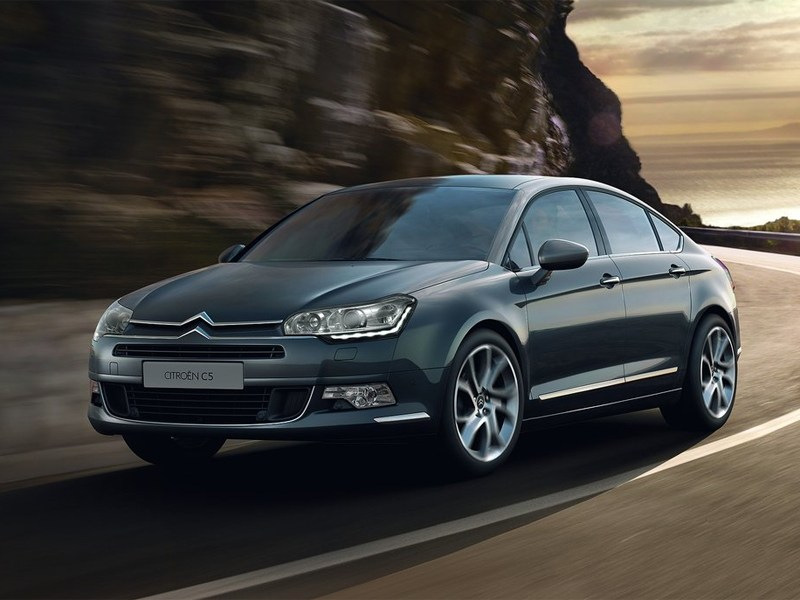 Recenzia sedanu Citroen C5