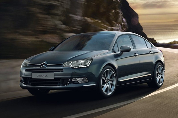 Recenzia sedanu Citroen C5