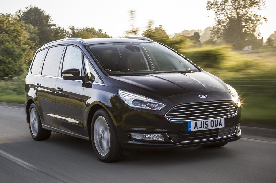 Recenzia 7-miestneho minivanu Ford Galaxy štvrtej generácie