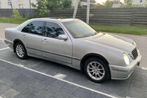 Mercedes E-class W210 1995–2002 Nástavce lemov blatníkov (4 ks, čierne) fotografia 1