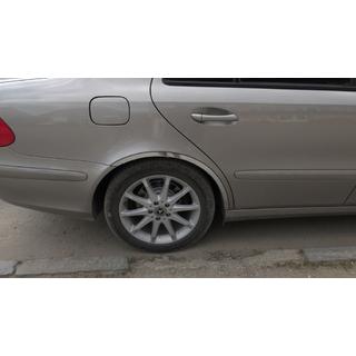 Nerezové lemy blatníkov (4 ks) Mercedes E-сlass W211 2002–2009 fotografia 3