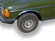 Mercedes W123 1975–1986 Nerezové lemy blatníkov (4 ks) fotografia 1