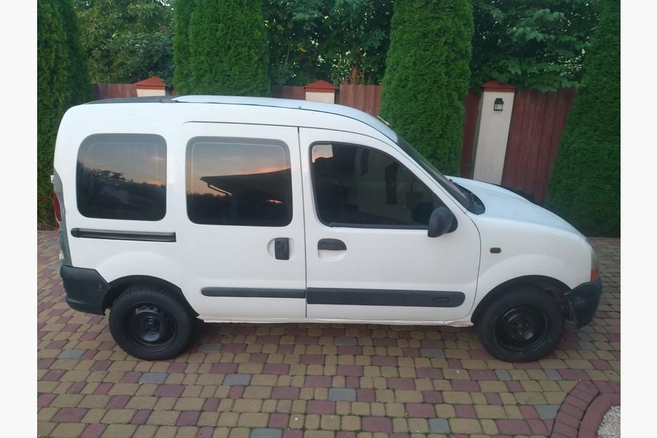 Renault Kangoo 1998–2008 Nástavce lemov blatníkov (4 ks, čierne) Kov Fotografia 5