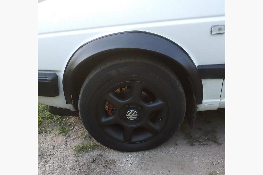 Volkswagen Golf 2 1983–1992 Nástavce lemov blatníkov (4 ks, čierne) Image