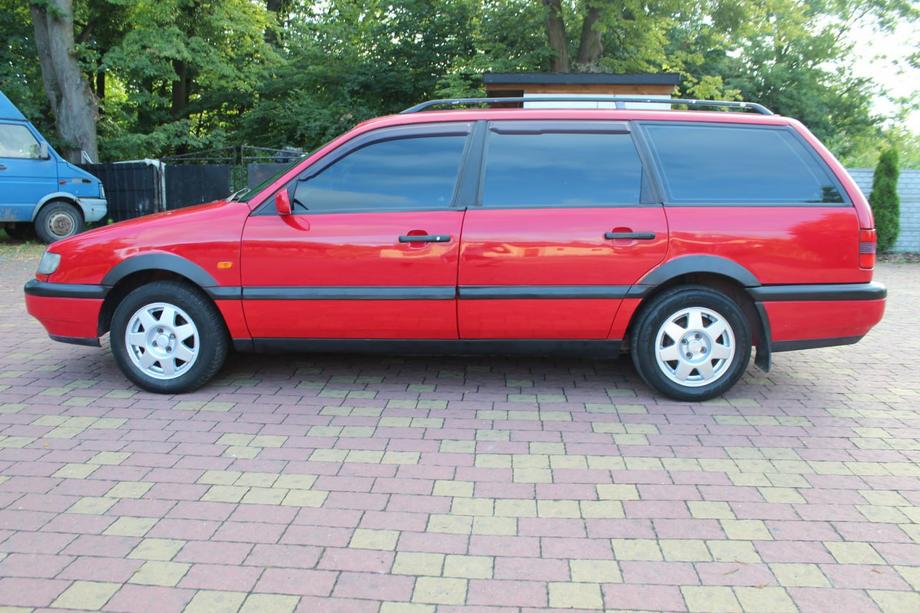 Volkswagen Passat B4 1993–1996 Nástavce lemov blatníkov (4 ks, čierne) Fotografia 9