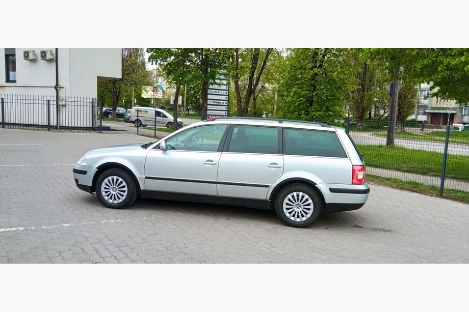 Volkswagen Passat B5 1997–2005 Nástavce lemov blatníkov (4 ks, čierne) Kombi, 1996-2005, ABS Fotografia 4