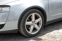 Volkswagen Passat B6 2006–2012 Lemy blatníkov (4 ks, ABS) fotografia 1