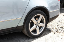 Volkswagen Passat B6 2006–2012 Lemy blatníkov (4 ks, ABS) fotografia 10