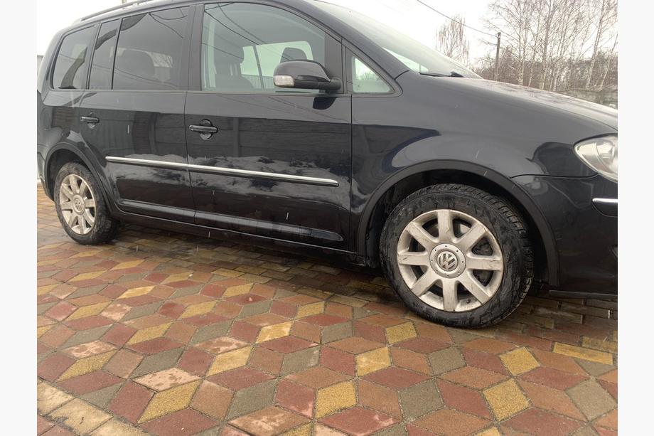 Volkswagen Touran 2003–2010 Nástavce lemov blatníkov (4 ks, čierne) 2003-2006, plastové Fotografia 8