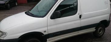 Peugeot Partner 1996–2008 Plastové lemy blatníkov (4 ks, čierne) fotografia 3