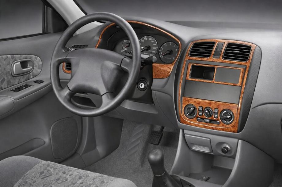 Mazda 323 1977–2003 Kryty palubnej dosky (2000-2004) Image