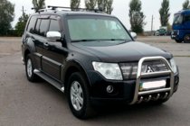 Mitsubishi Pajero Wagon III 1999–2006 Kengurín QT007 (nerez) fotografia 3