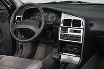 Peugeot 405 1987–1997 Kryty palubnej dosky (1992-1995) fotografia 1