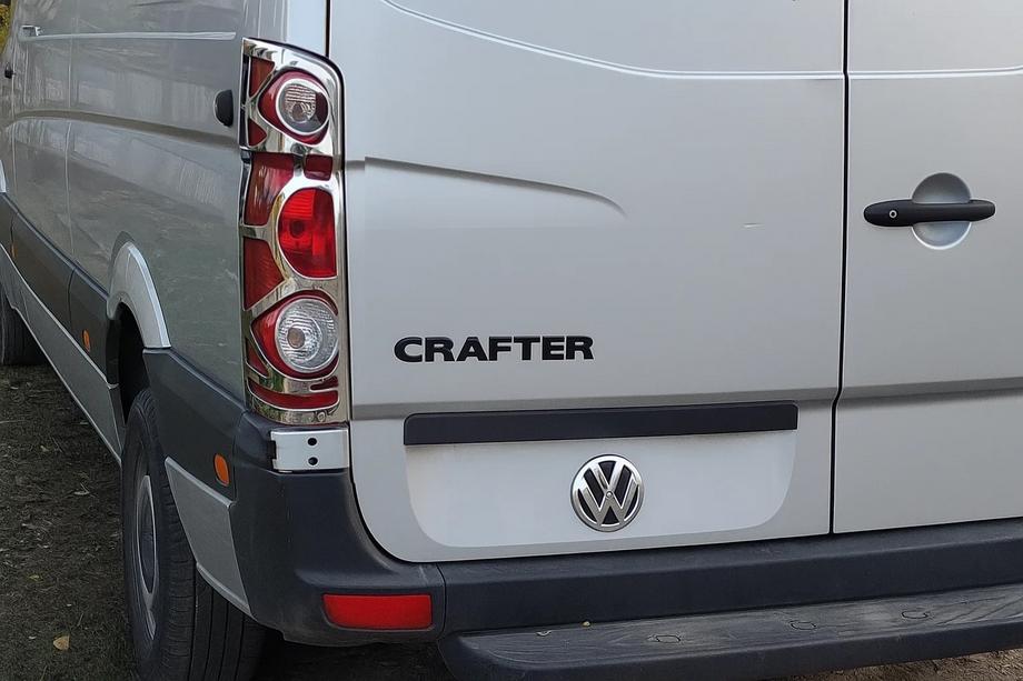 Volkswagen Crafter 2006–2016 Nerezové kryty zadných svetiel (2 ks) Image