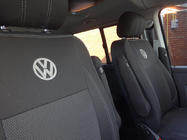 Volkswagen T5 Caravelle 2004–2010 Autopoťahy na sedadlá (ekokoža a látka, Premium) Kompletný interiér + predné sedadlá (1+1) fotografia 12