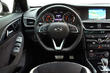 Recenzia prémiového hatchbacku Infiniti Q30 fotografia 7