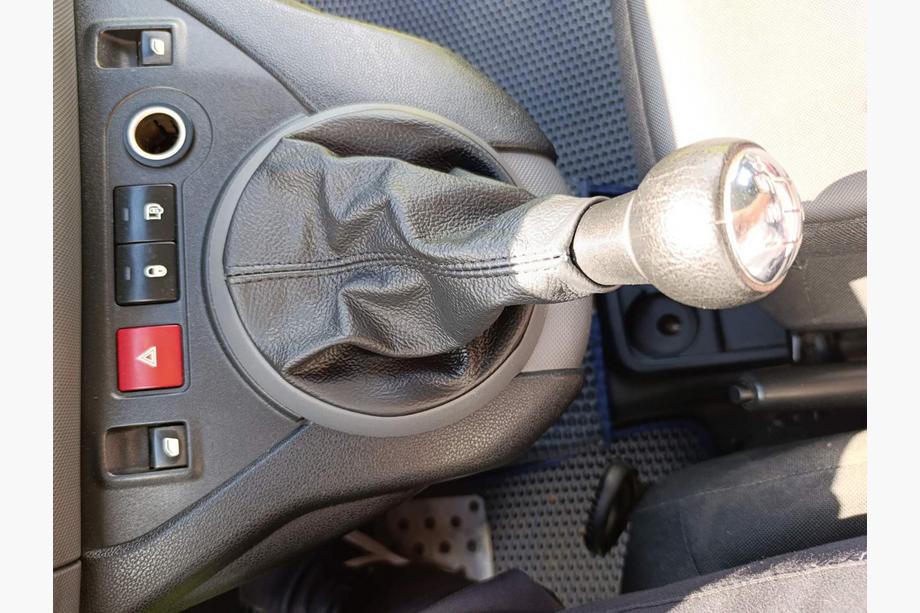 Citroen Berlingo 2008–2018 Kožená manžeta radiacej páky Fotografia 5