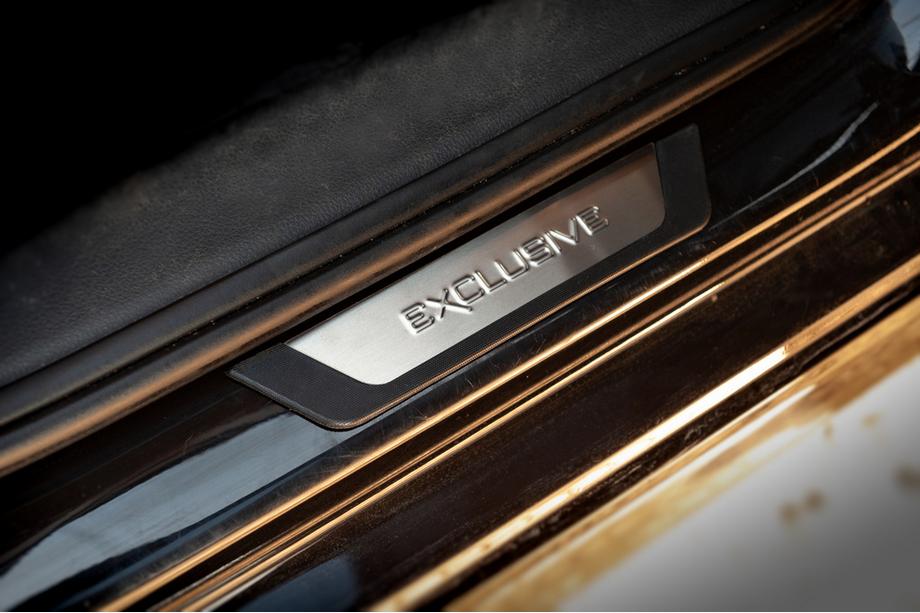 Volkswagen Passat B7 2012–2015 Flexill chrómové lišty prahov (4 ks) Fotografia 3