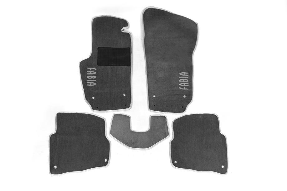 Skoda Fabia 2000–2007 Textilné koberce do interiéru (Velgum) Image