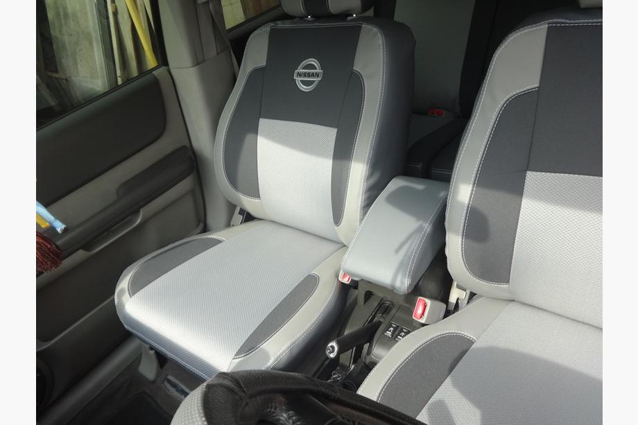 Nissan X-trail T30 2002–2007 Autopoťahy (koženka↗látka, Premium) Fotografia 4