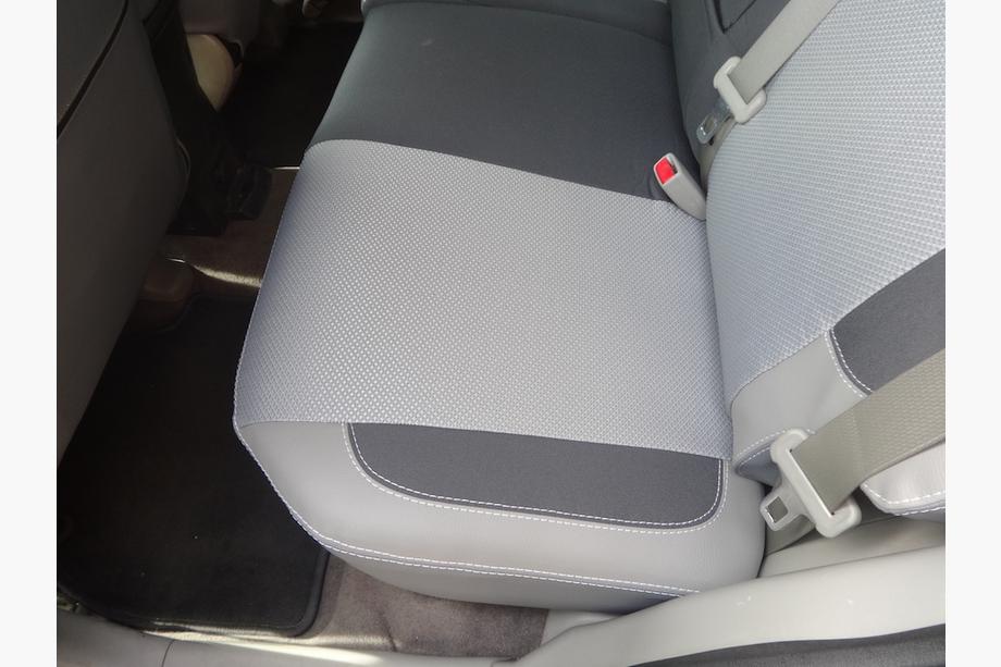 Nissan X-trail T30 2002–2007 Autopoťahy (koženka↗látka, Premium) Fotografia 15