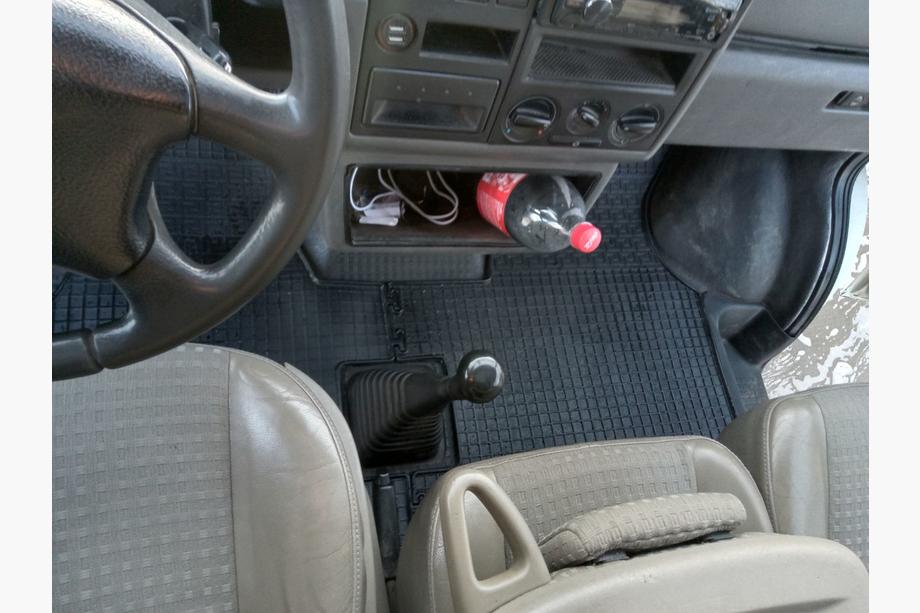 Volkswagen T4 Transporter 1990–2003 Gumené rohože do interiéru (2 ks, Polytep) Image