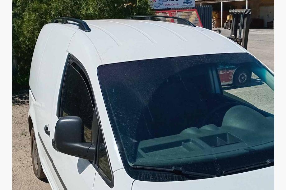 Volkswagen Caddy 2010–2015 Strešné lyžiny Skyport BLACK Maxi rázvor Fotografia 8