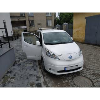 Chrómové strešné lyžiny Nissan NV200 2009– fotografia 3