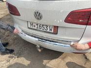 Volkswagen Touran 2010–2015 Nerezová lišta na zadný nárazník Carmos (nerez) fotografia 2