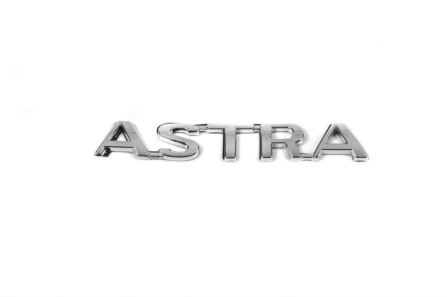 Opel Astra G Classic 1998–2012 Nápis Astra (124 x 18 mm) Image
