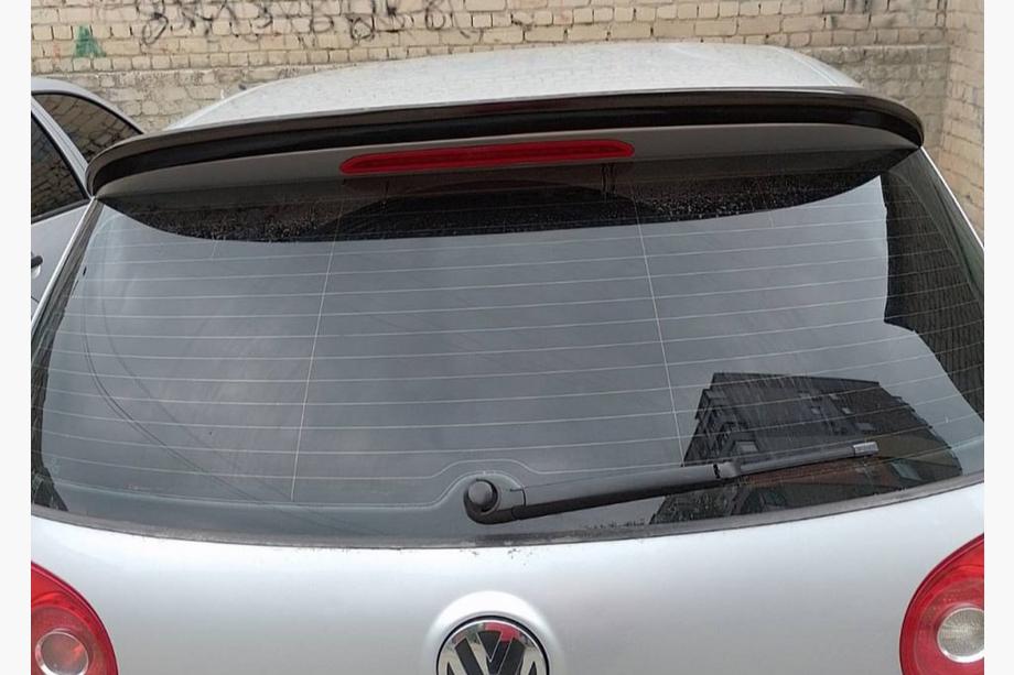 Volkswagen Golf 5 2003–2009 Spojler na lakovanie Image