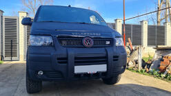 Volkswagen T5 Transporter 2003–2010 Predný nárazníkový lip (na lakovanie) fotografia 1
